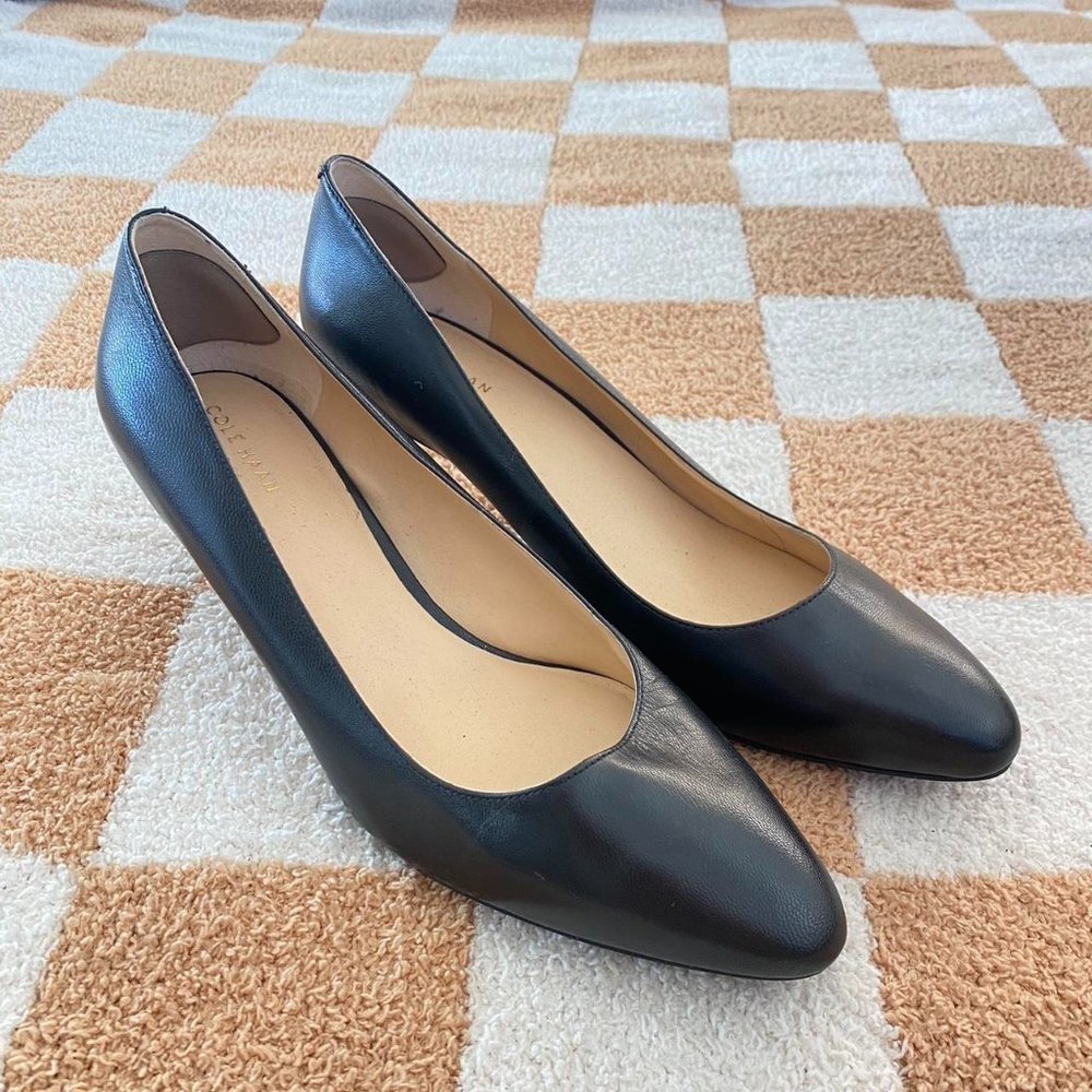 COLE HAAN VINTAGE BLACK LEATHER CLASSIC HEELS PUMPS SIZE 10C